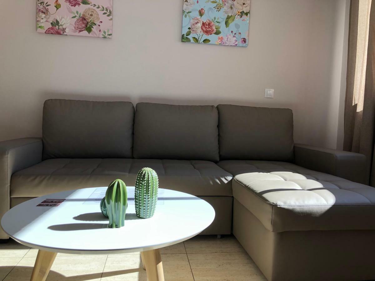 Javicenter Apartment Аресифе Екстериор снимка